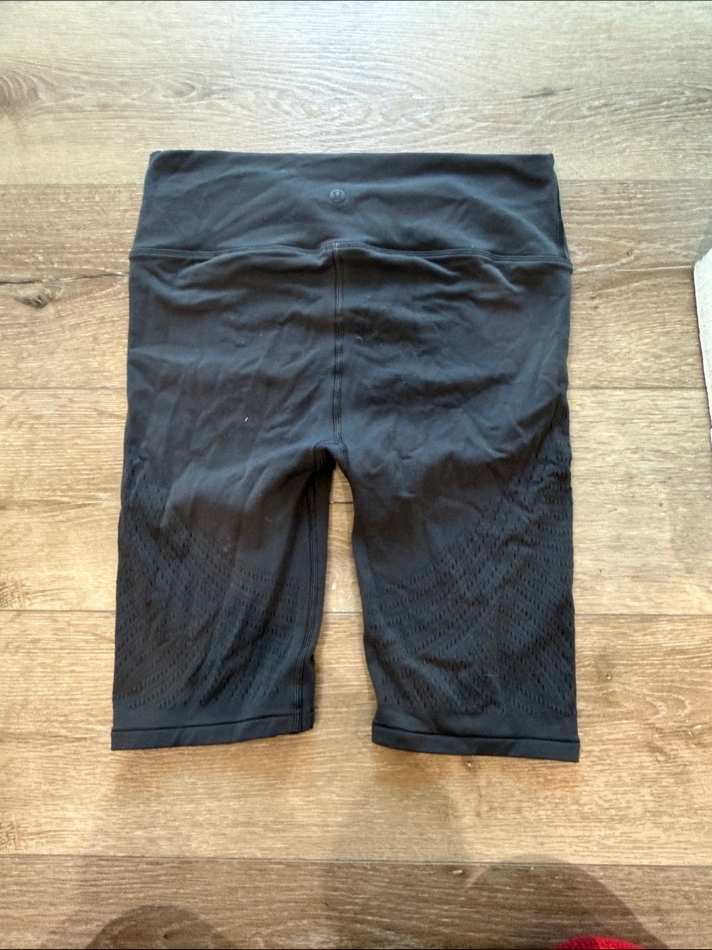 lululemon
Reveal High Rise Short - Picture 3 of 4